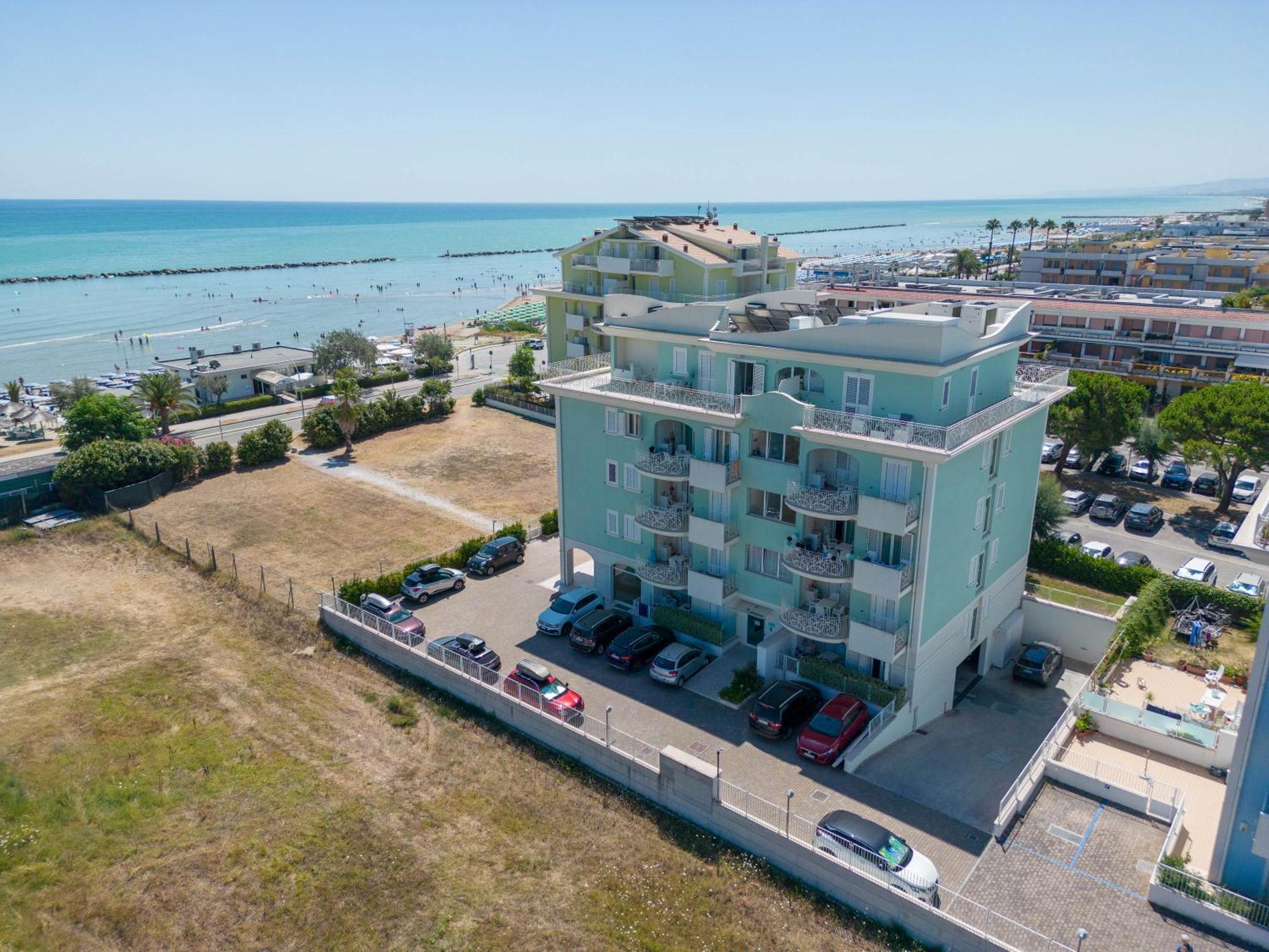 Altomare - Vibra Apartment Villa Rosa Di Martinsicuro Exterior photo